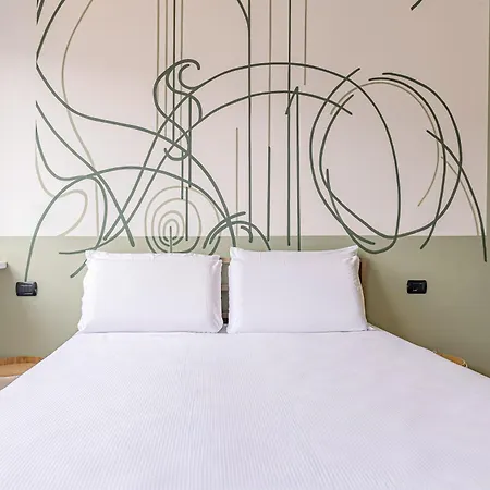 Duomo Penthouse - Luxury Collection - Private Floor Near The Cathedral 아파트 코모