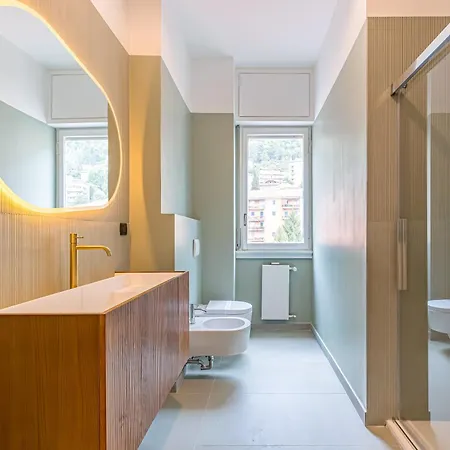 Duomo Penthouse - Luxury Collection - Private Floor Near The Cathedral 아파트 *